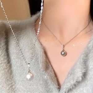 So Gentle~minimalist Style Versatile Pearl Necklace for Women 2024 New High-end Collarbone Sweater Chain Autumn and Winter