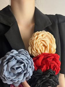 Brooches HUANQI 10CM Big Flower Brooch Camellia Pin For Women Match Suit Sweater Coat Romantic Wedding Handmade Trend Fabric Accessories