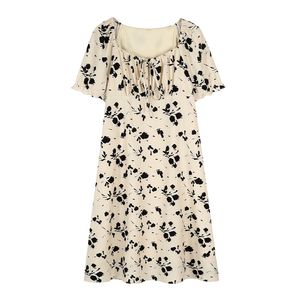 2024 Retro square neckline tie bubble sleeve dress, Chinese floral skirt