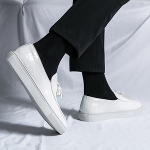 Scarpe casual uomini donne donne grigio bianco marrone maschi marrone nappine scarpe da ginnastica da scarpe da ginnastica per esterni per esterni 38-47 GAI