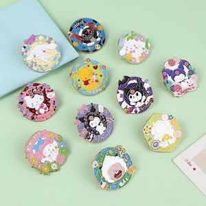 10 colori Kuromi Elf Cats Melody Pin Enamel Pin Film anime Cine Games Pins Hard Enamel Pins raccolta badge di baracca con cappello da zaino da backpack con pittura