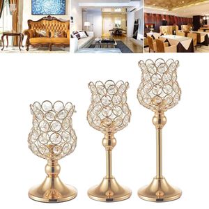 Candelabras Gold Crystal Candle Holdare för bröllopscentrum i eldstaden Hembord Dekorativ ljusstake 240429