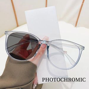 Sunglasses Color Changing Presbyopia Glasses For Women Oversized Frame Anti Blue Light Pochromic Reading Trend Eyewear