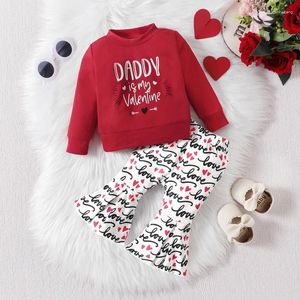 Kläderuppsättningar Citgeespring Valentine's Day Toddler Baby Girl Outfits Långärmad brevtryck Toppar Elastiska midjehjärta Flare Pants Set