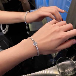 High-grade Sense Light Luxury Superflash Zircon Design Sense Delicate Full Diamond Simple Bracelet Female Super Sensen String Temperament Small Hand Jewelry