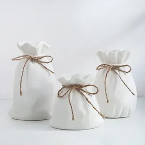 花瓶の形をしたバッグバルコニーデコレーションフラワールームリビングインテリアとセラミック装飾デスク花瓶オフィスラッキードライ