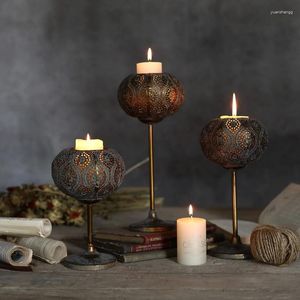 Candle Holders Retro Black Metal Iron Hollow Pilar Holder Decorative Ball Style Brass Color