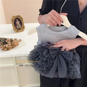 Lato 2024 INS Kids Girls 2PCS Zestaw ubrania bawełniany rękawe solidne top puchowy knotbow tutu garnitur dla dziewczynki stroje 240516