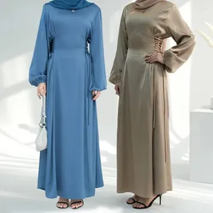 Abiti casual Abayas modesti per donne Colore solido musulmano alto cinghia sottile Abito elegante elegante