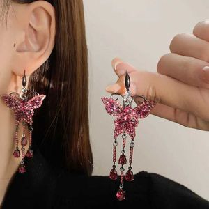 Dangle Chandelier Inlaid Rhinestone Butterfly Earrings for Women High Sense Fashion Long Drop Tassel Earrings Personality Rose Red Jewelry