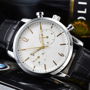 Titta på Watches AAA 2024 MENS MATE LEATHER MENS 5-PIN Wis Platform Watch Quartz Watch