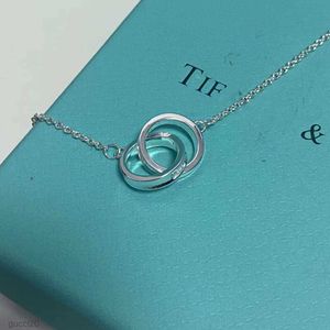 Tiffanybead Necklace Luxury Tiffanyringly Pendant Necklaces Womens Designer Jewelry Fashion Street Classic Ladies Dual Ring Necklace 461 R8YC