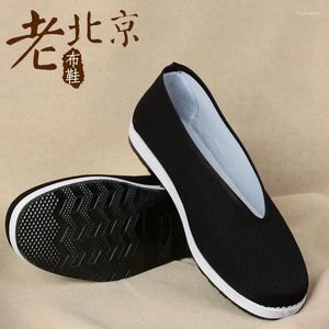 Lässige Schuhe Alte Peking -Stoff -Männer Frühling und Herbst Schwarz Performance Rund Mund Mund