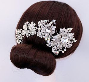 Bridal Hair Accessories Wedding Comb Silvertone Rhinestone Crystal Flower Hair Comb Wedding Headpiece Hair Jewelry F16175078147