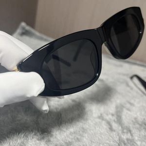 Kedi Göz Güneş Gözlüğü Altın Siyah/Gri 0095 Kadın Tasarımcı Güneş Gözlüğü En Kaliteli Yaz Sunnies Sonnenbrille Moda Gölgeleri UV400 Gözlük