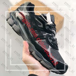Üst jel nyc maraton koşu ayakkabıları tasarımcı yulaf ezmesi beton lacivert obsidiyen gri krem ​​beyaz siyah sarmaşık açık parkur spor ayakkabılar boyutu 36-45 882