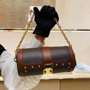 Designer Bags Adjustbale Straps Crossbody Bag With Chain Tote Bag Trunk Shoulder Handbag Rivet Pillow Fashion Women Travel bag women's messenger bag & purses