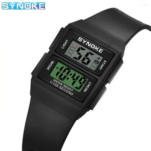 Armbandsur Synoke Men Rectangular Sports Electronic Watch Waterproof 50m Night Light Lightweight Design Alarm Clock Trend Retro Style