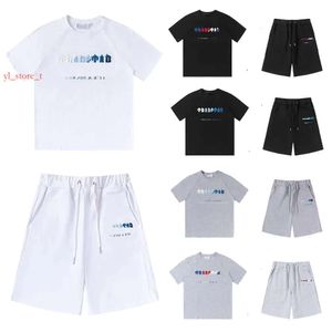 メンズTシャツテックトラップスタースーツデザイナーラグジュアリーツーピースサマークラシックアルファベット短袖