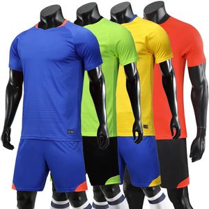 Blank Adult e Kids Soccer Jersey Shirtshorts Crianças Rouno Rouno Meninos Kit de Futebol de Futebol de Foot Equipe Diy240417