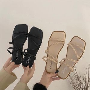 Slippers Beach Shoes Casual Slides Low Slipers Women Sabot Luxury Summer 2024 Flat Rome Rubber Fashion PU Basic Hoof Heels