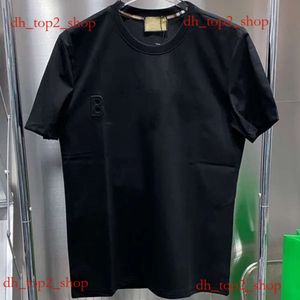 Camiseta de grife de grife masculino e camisa feminina letra da moda Pescoço redondo de pescoço preto e branco de mangas curtas Camiseta de tamanho grande 6986 4006