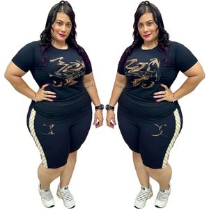 Studi sportivi da donna M-4xl Plus size Sumpsuits Summer Short Set Ladies Clowing Street Sweet Girl Stampa set set sexy T-shirt Short Shubito a due pezzi