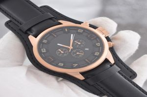 新しい色のダイヤモンドウォッチウーマンde lujo Watches Beige Rubber Strap Japan Quartz Movement Chronograph Montres de Luxe Pour fe7177191