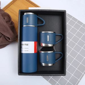 Fengtao 17oz Presente Business Vacuum Cup Coffee Bottle Conjunto de aço inoxidável com 3 tampas à prova de vazamento 240422