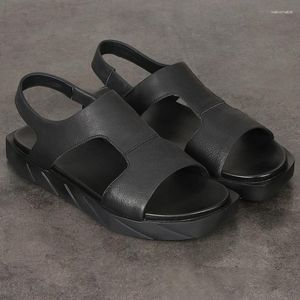 Sandals Europe and the United States Summer Leather Speach Shoef Beach Apte-Toe Matching Simple Flat Tach Tide