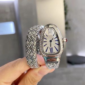 Lüks İzle Yüksek kaliteli kadın gözlemci Montre Serpentn Dimond Reloj Yılan İzle Klasik Gül Gold Relgio Zirkon Pırlanta Kakma Süreci Orologio Di Lusso