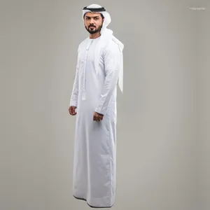 Ethnic Clothing Men White Muslim Robe Islamic Kaftan Saudi Arabia Solid Color O Neck Short Sleeve Fashion Jubba Thobe Dubai Middle East