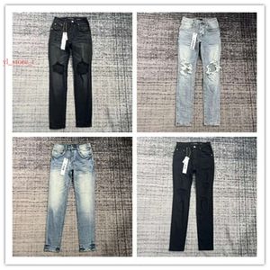 Jeans roxos jeans homens jeans para homens calças calças de calça de jeans roxo buraco de verão novo bordado de estilo de bordado e pés pequenos de moda amirir jeans 4421