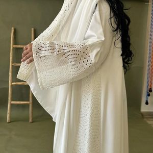 民族衣類ドバイドバイオープンフロントアバヤカーディガンヒジャーブ女性イスラム教徒のホローアウトスリーブパッチワークカフタンアラブ着物イードイスラムローブ