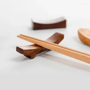 Kitchen Storage Creative Japanese Style Wooden Chopsticks Rack Pillow Spoon Fork Knife Stand Chopstick Rest Tableware Holder Supplies