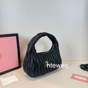 Designer de alta qualidade MUI Bolsa de ombro de moda Bolsa de couro Bolsas de couro Mulheres Luxures Cadeia Chain embreagem Tootes