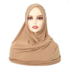 Ubranie etniczne muzułmańskie kobiety turban instant scalf hidżab One Piece Amira Diamonds Head Scarf Pełna okładka Szalę Wrap Cross Bandana