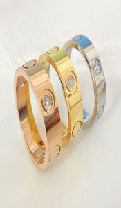 Love Screw Rings Classic Luxury Designers Jewelry for Women Men Titanium Steel 18K Goldplated Gold Silver Rose Par Finger Ring4421939
