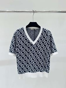 Marka Tasarımcı Kadınların Yüksek Kaleli Kadınlar Kısa Knapısı Kazak T-Shirt Kadın Örme Tişört Moda Kısa Kollu T-Shirt