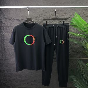 Designers da uomo tracce di pista da uomo Spaccatura sportiva Maglietta a maniche corte Set di pantaloni Fashi