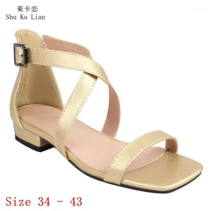 Scarpe casual Donne Gladiatore Sandali da 2 cm Slifori di tacchi bassi Piecite Pugna Wrap della caviglia Summer Woman Plus Times 34 - 43