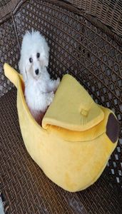 猫のおもちゃのペット用品秋と冬のための寝袋のバナナケージ犬猫子犬の子猫の家のかわいい形の巣