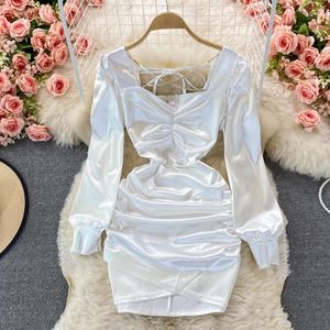Casual Dresses Long Sleeve Bodycon Dress Women Solid Criss-Cross Chain Front V-Neck Sexy Party 2024 Spring Fashion Folds Mini Satin