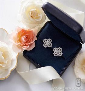 Дизайнерские ожерелья для женских ожерелий для медальона украшения Новый список нового модного современного стиля Элегантный 7grp312H7768812