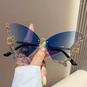 Sonnenbrille Schmetterling Luxus Diamant Randless Women Bling Strass Gradient Dekorative Schatten Brillen Brillen