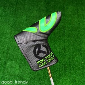 Tasarımcı Scotty Putter Cover Golf Ürünleri Golf Kulübü Kafa Putter için Kapaklar Yüksek kaliteli Moda Nakış PU Deri Blade Putter Headcover 659