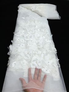 Senaste 3D-blommig fransk spetstyg med pärlor högkvalitativa rutnät decalnätspetstygstorlek 5 som används för bröllopsfestklänningar 240426
