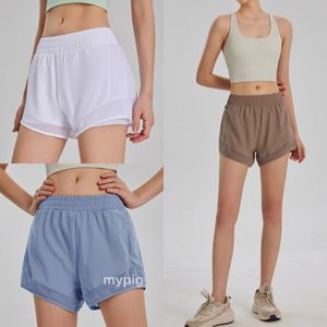 Heißer Verkauf neuer loser Mesh Patchwork Sporthose Großgröße Frauen Sommer Neue Lauf Anti Blense Fitness Shorts Schnelltrocknen drei Teile Yogahosen