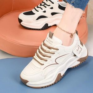 Casual Shoes 2024 Women's Spring Fashion Lace Up Sneakers Pu Leather Brand Designer Tjock Sole Non-Slip Vulcanized Zapatos