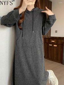 Casual Dresses NYFS 2024 Spring Autumn Korea Fat MM Womens Vestidos Robe Elbise Loose Plus Size Hooded Pockets Long Dress L-4XL